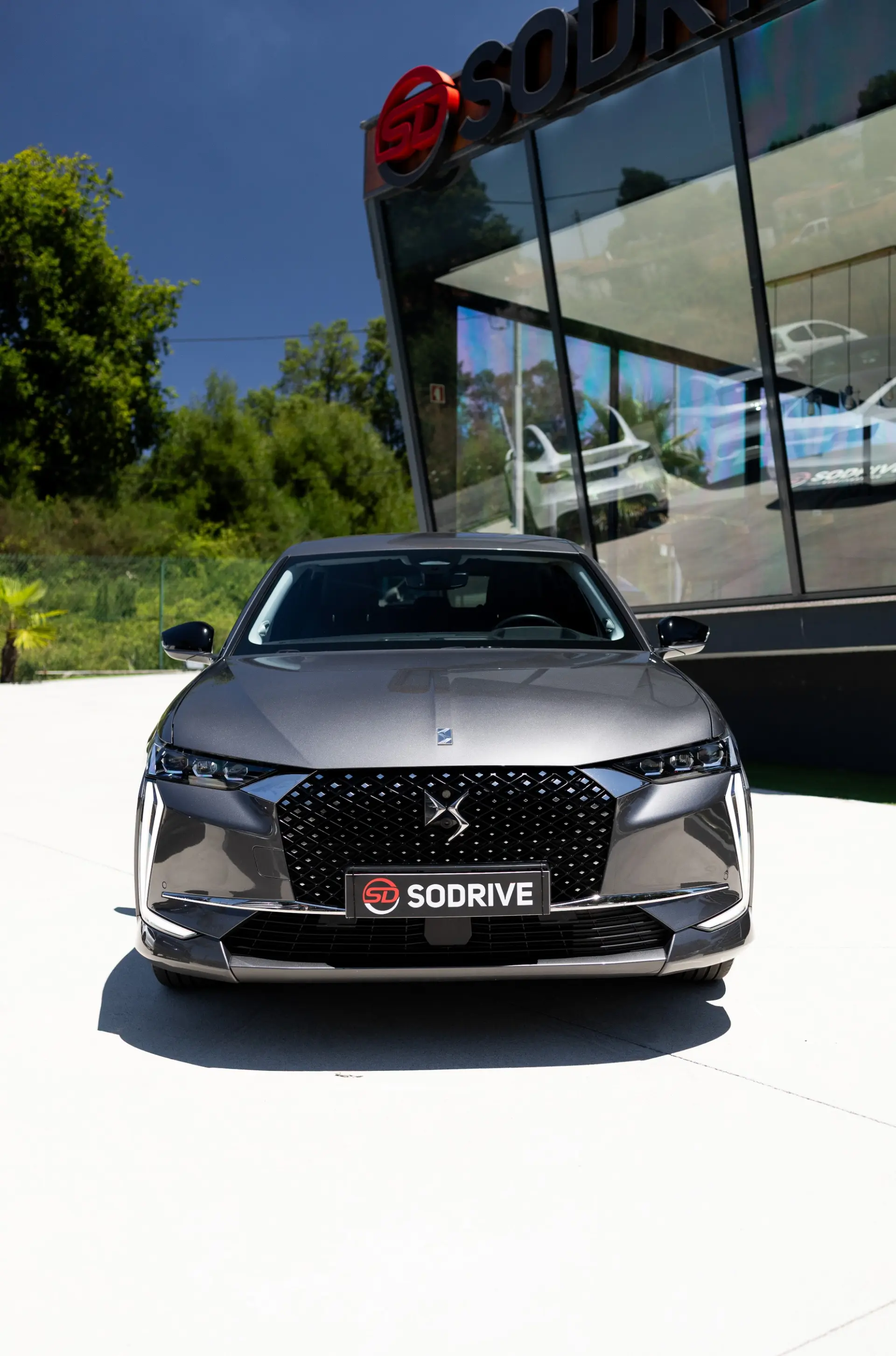 DS DS4 E-TENSE 225 RIVOLI 4