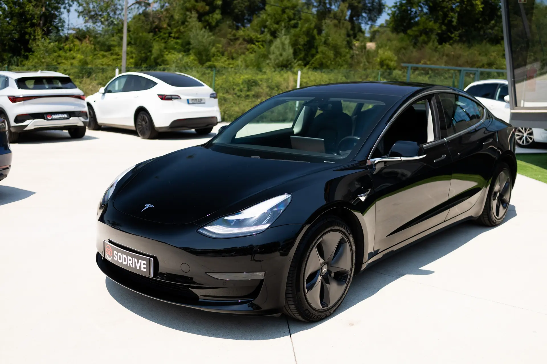 Tesla Model 3 Long-Range Dual Motor AWD 5