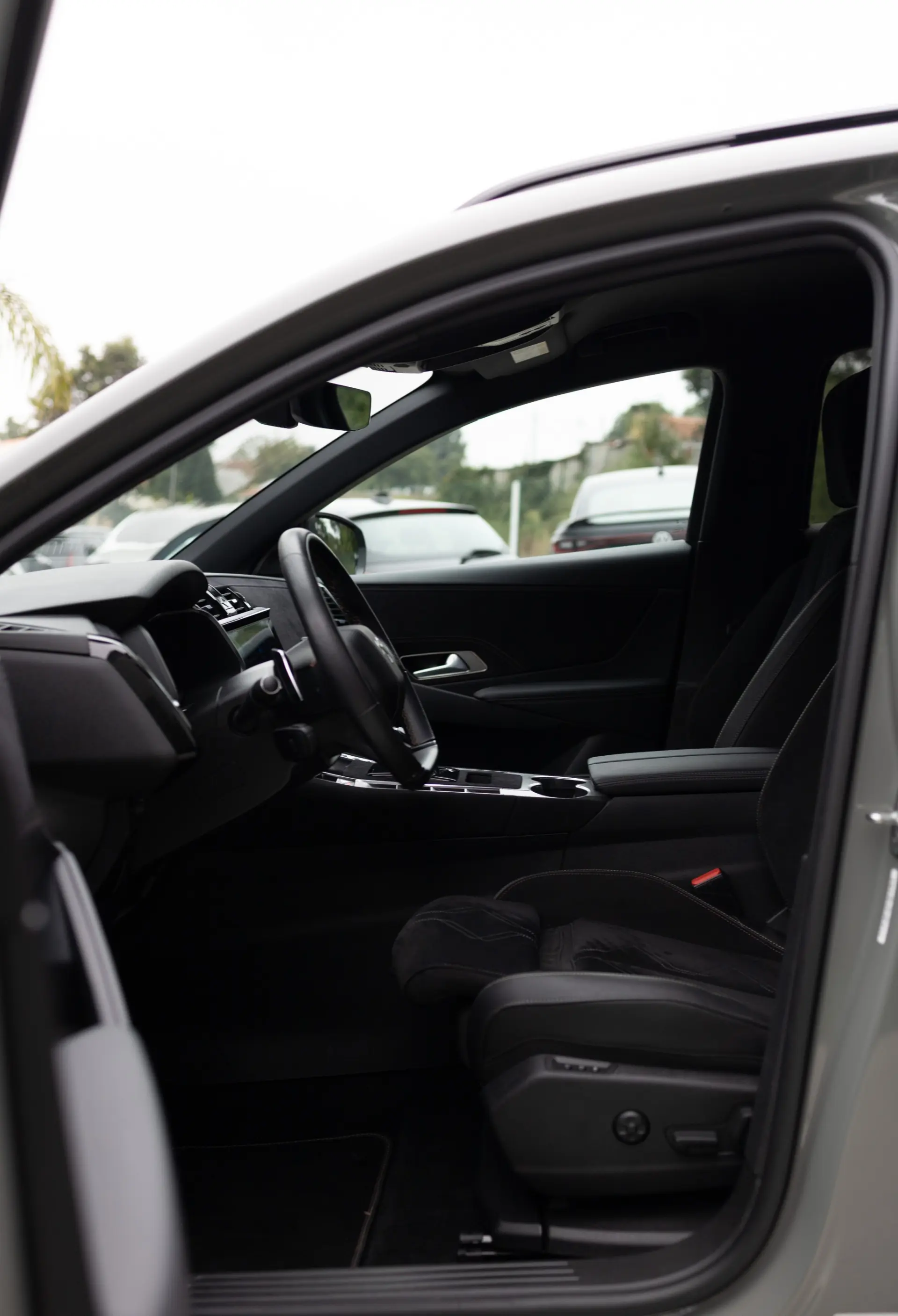 DS DS7 Crossback E-Tense Performance Line EAT8 12
