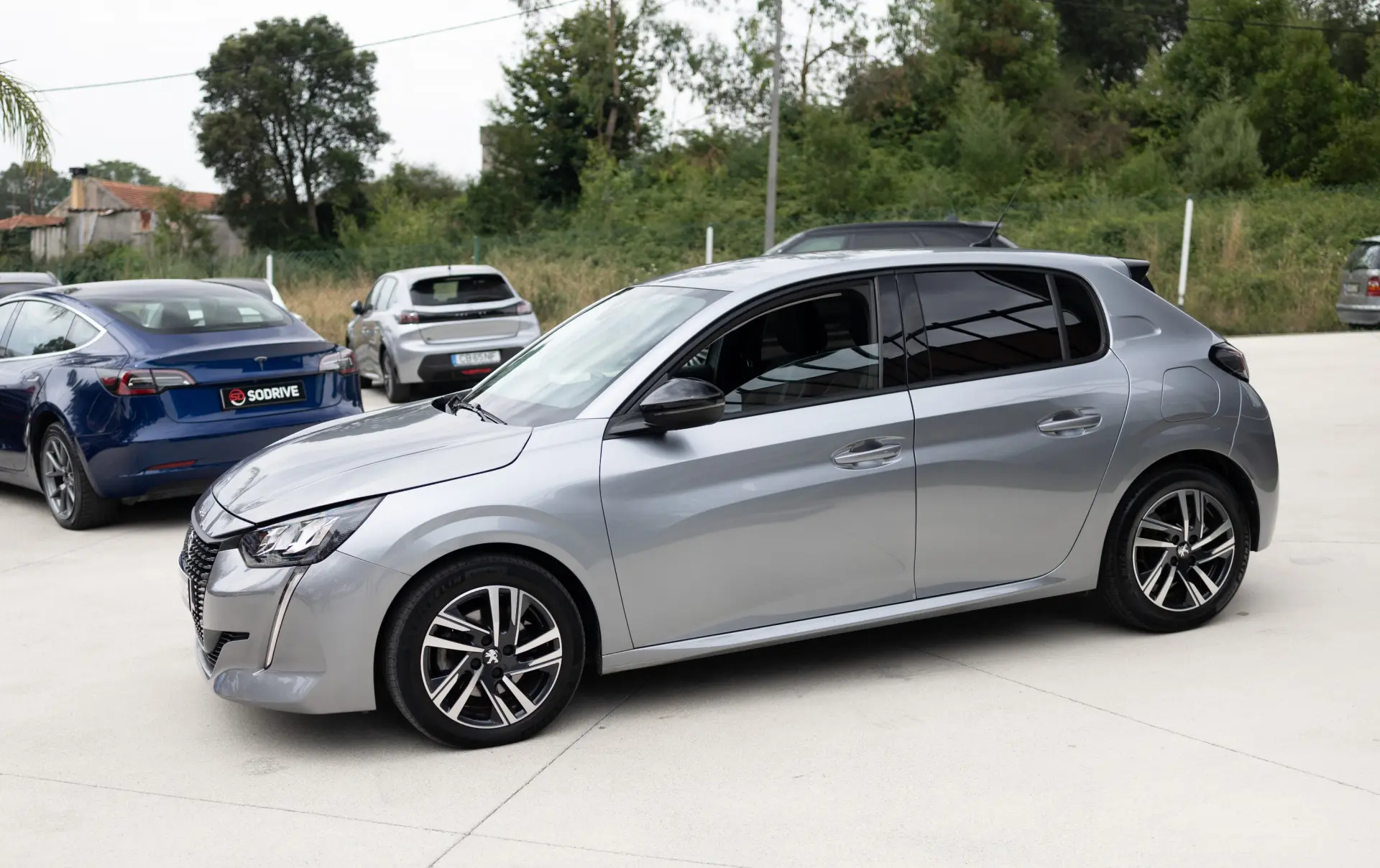 Peugeot 208 1.2 PureTech Allure 4