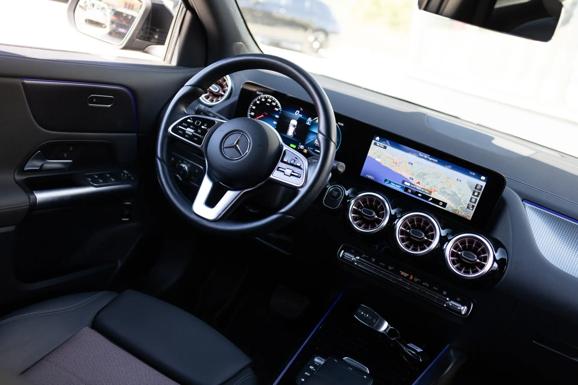 Mercedes-Benz EQA 250+ Progressive 2
