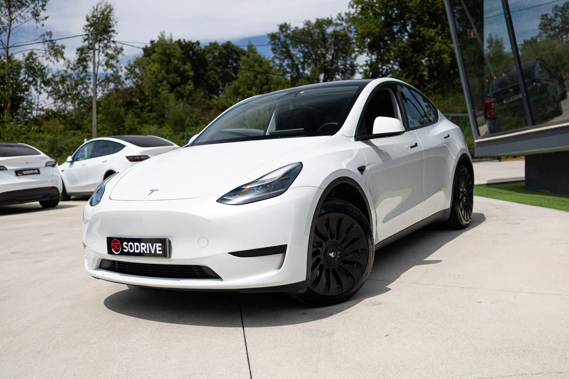 Tesla Model Y Long Range Tração Integral 10