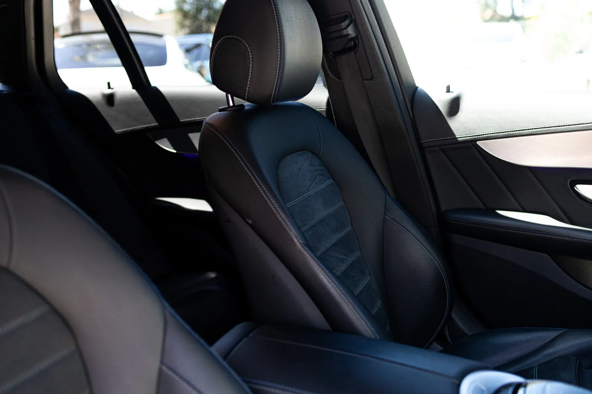 Mercedes-Benz C 300 de AMG Line 16