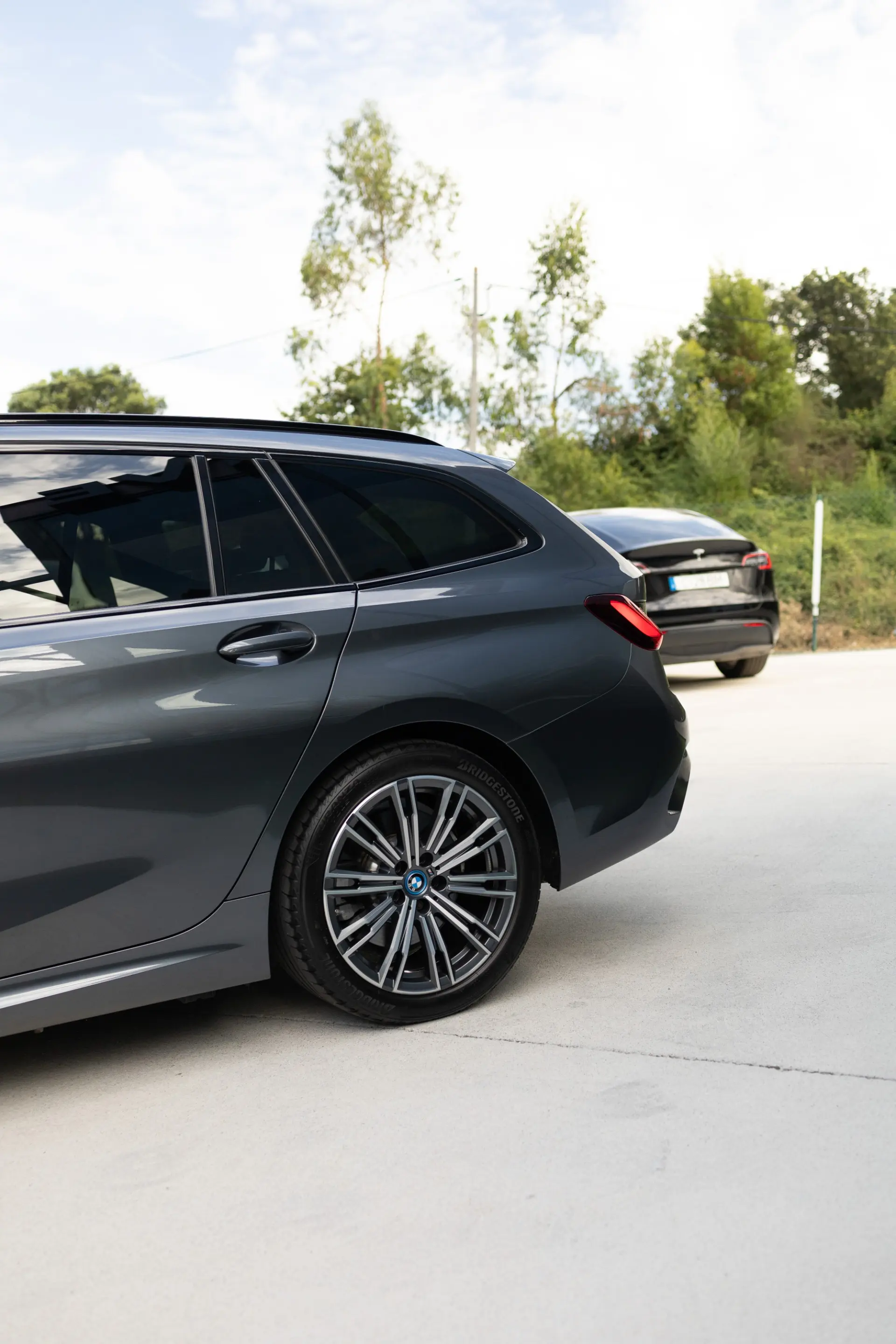 BMW 320 e Aut. M Sport 12