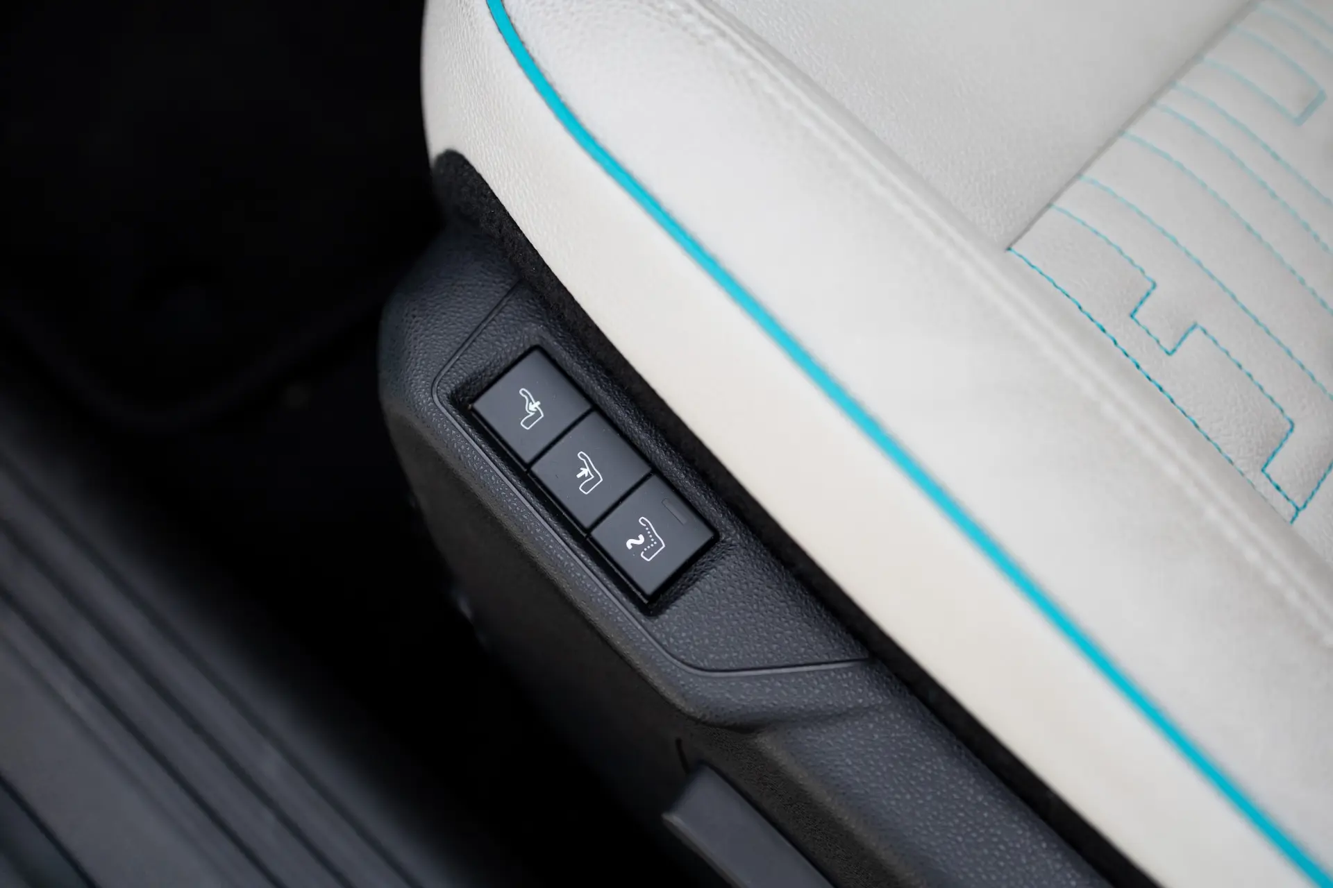 Fiat 600e 54 kWh La Prima 26