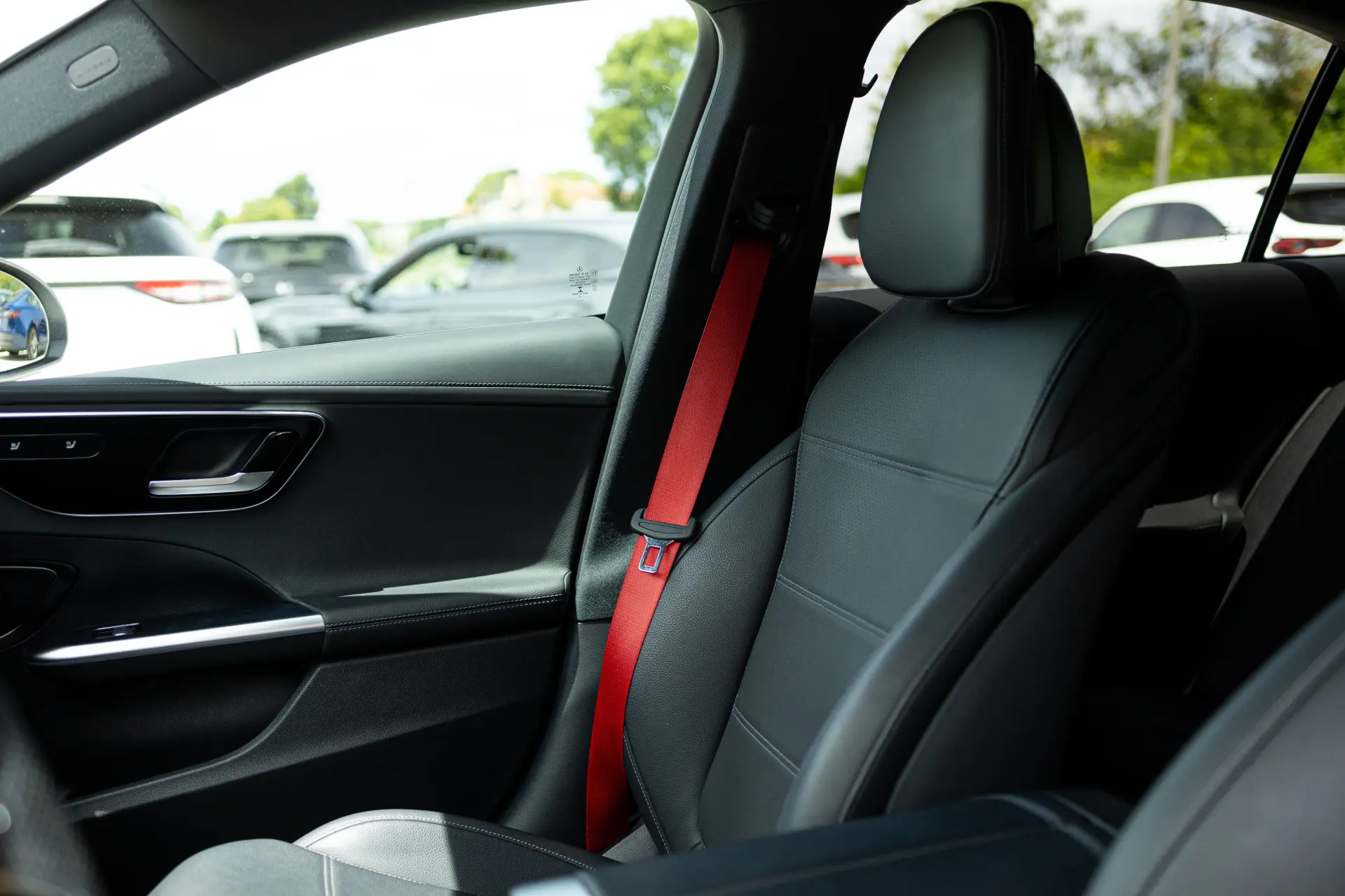 Mercedes-Benz C 300 e AMG Line 7