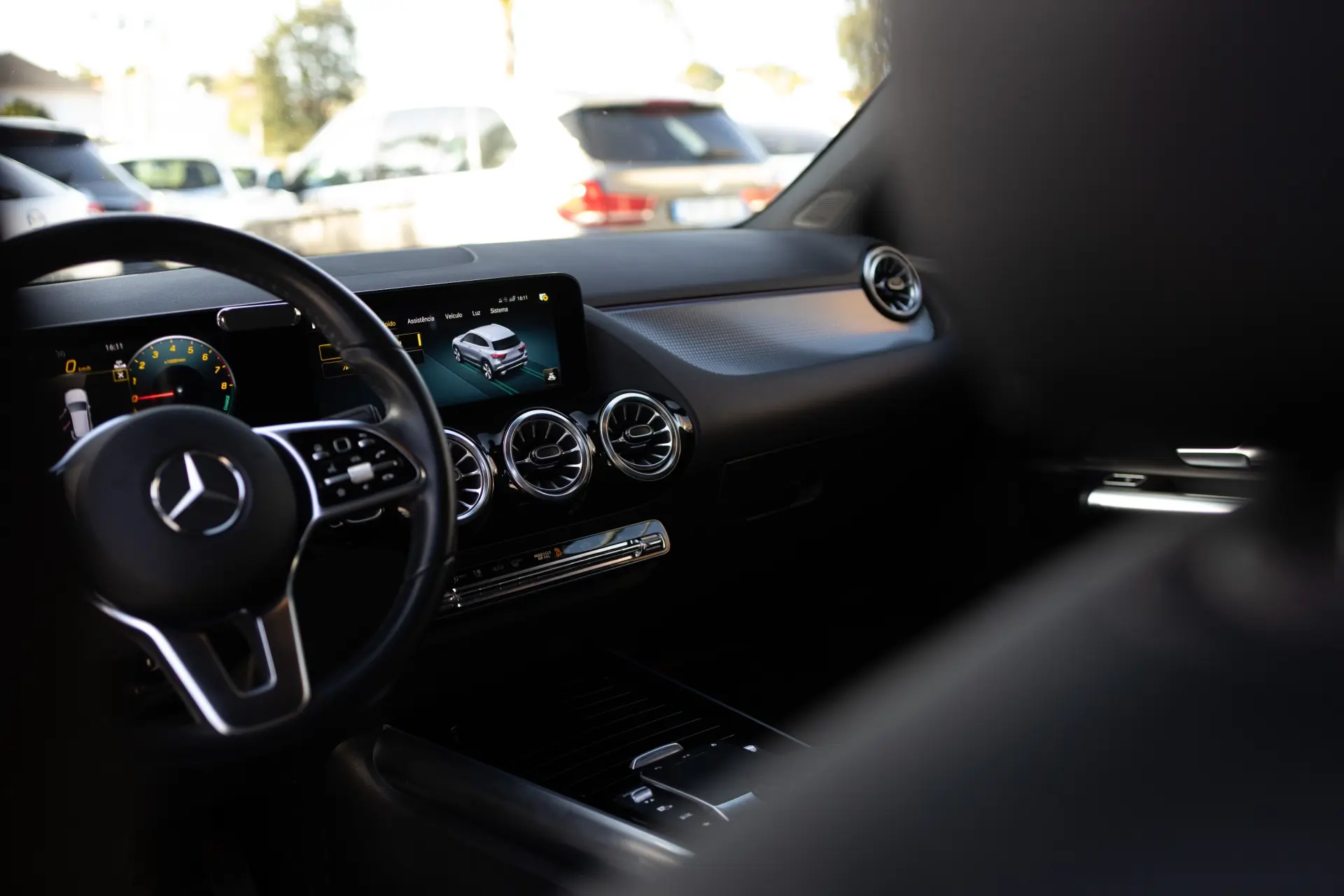 Mercedes-Benz GLA 250 e 8G-DCT Progressive 28