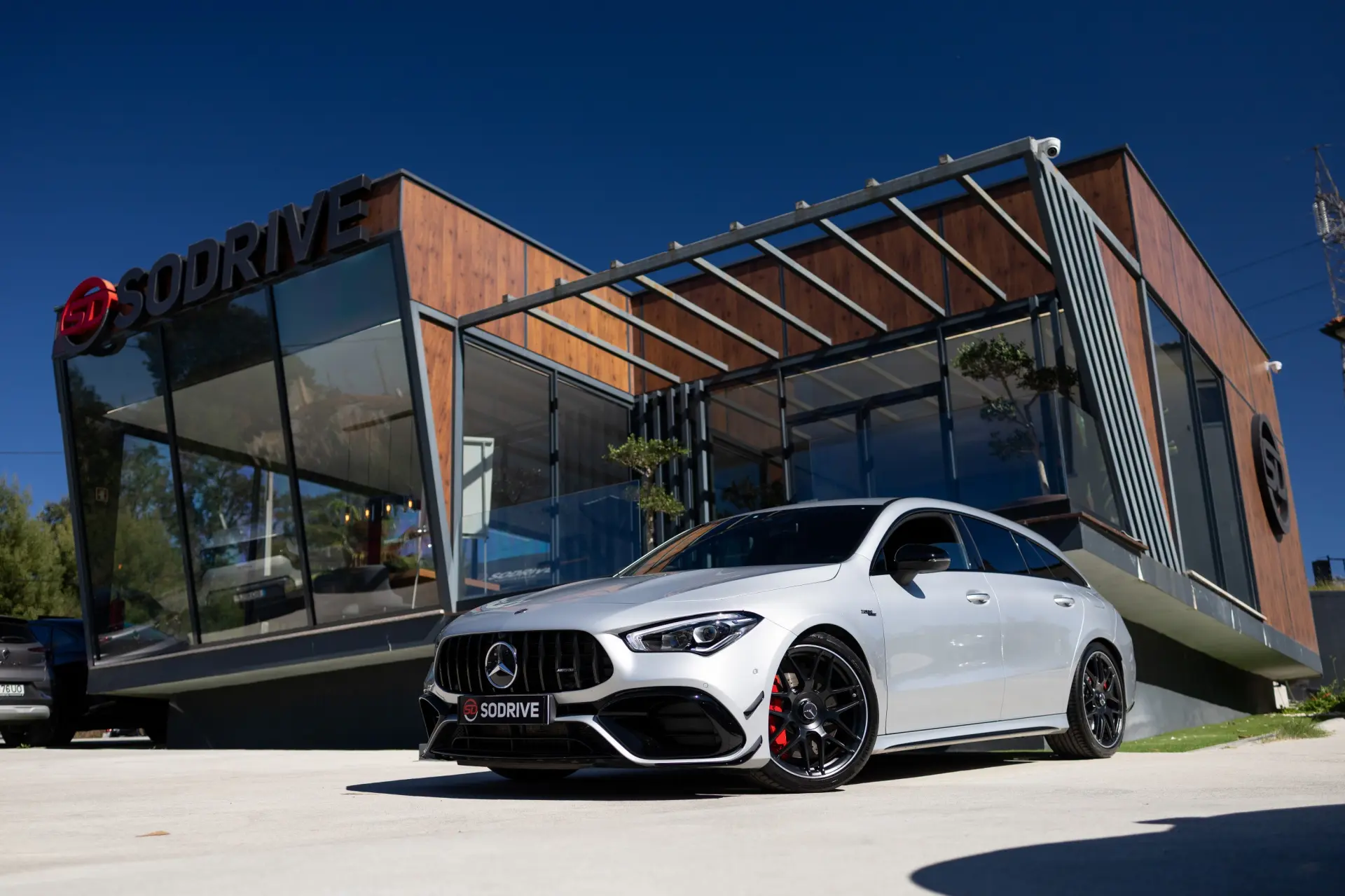 Mercedes-Benz CLA 45 AMG S Shooting Brake 4Matic+ 1