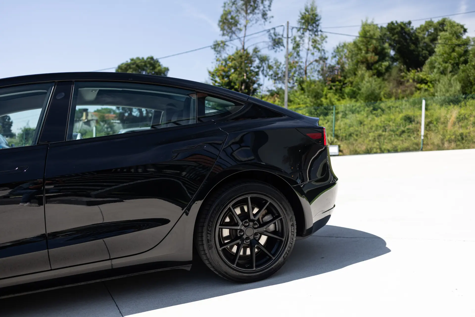 Tesla Model 3 Standard Range Plus RWD 15