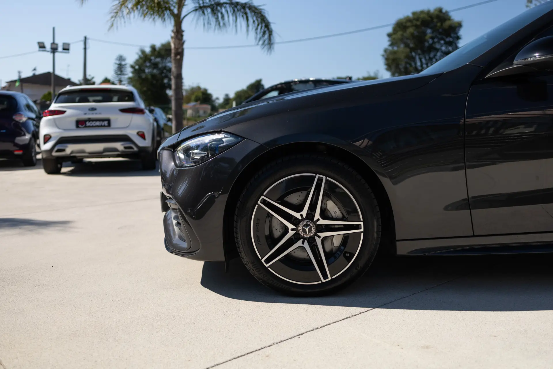 Mercedes-Benz C 300 e AMG Line 15