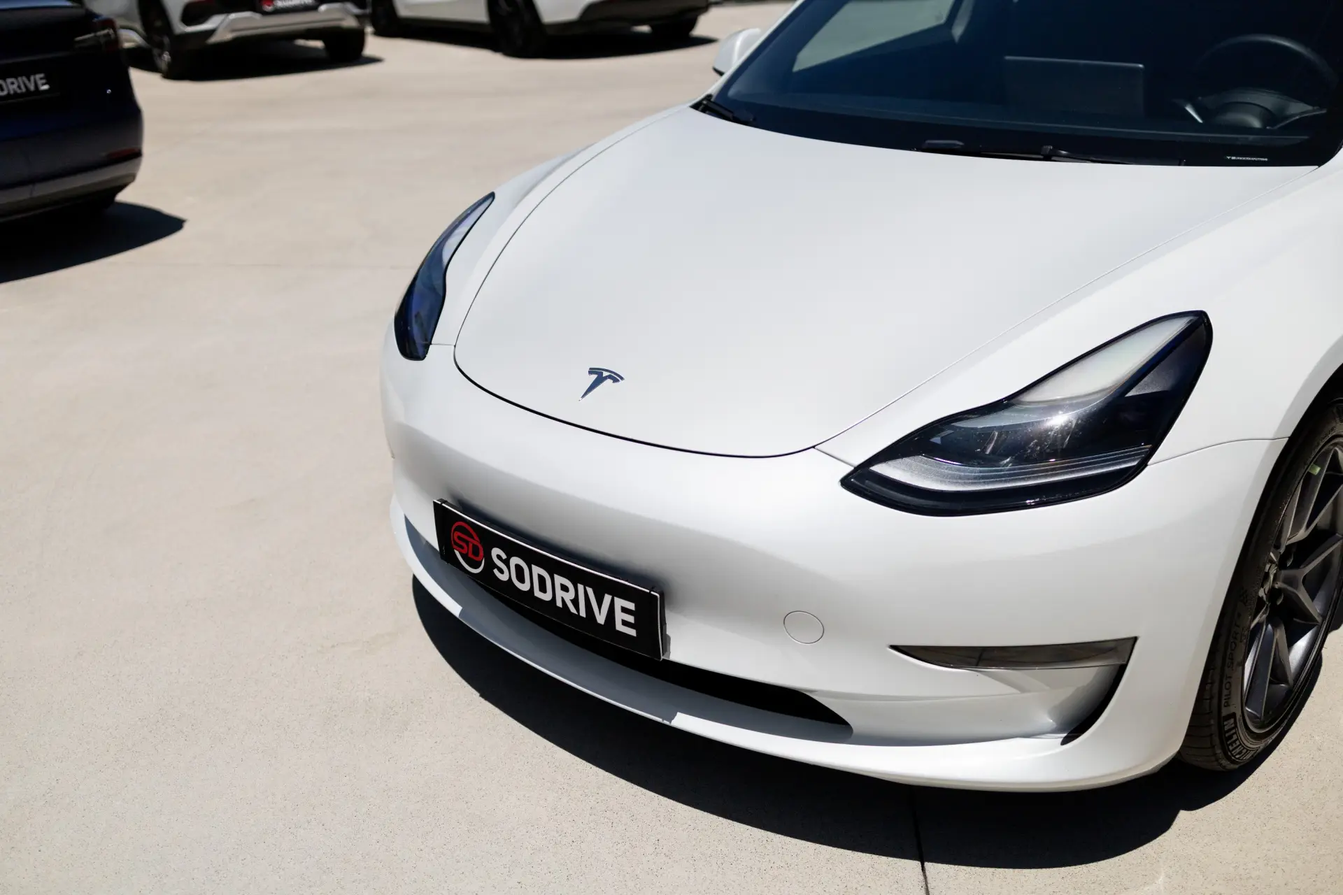 Tesla Model 3 Long Range Tração Integral 12