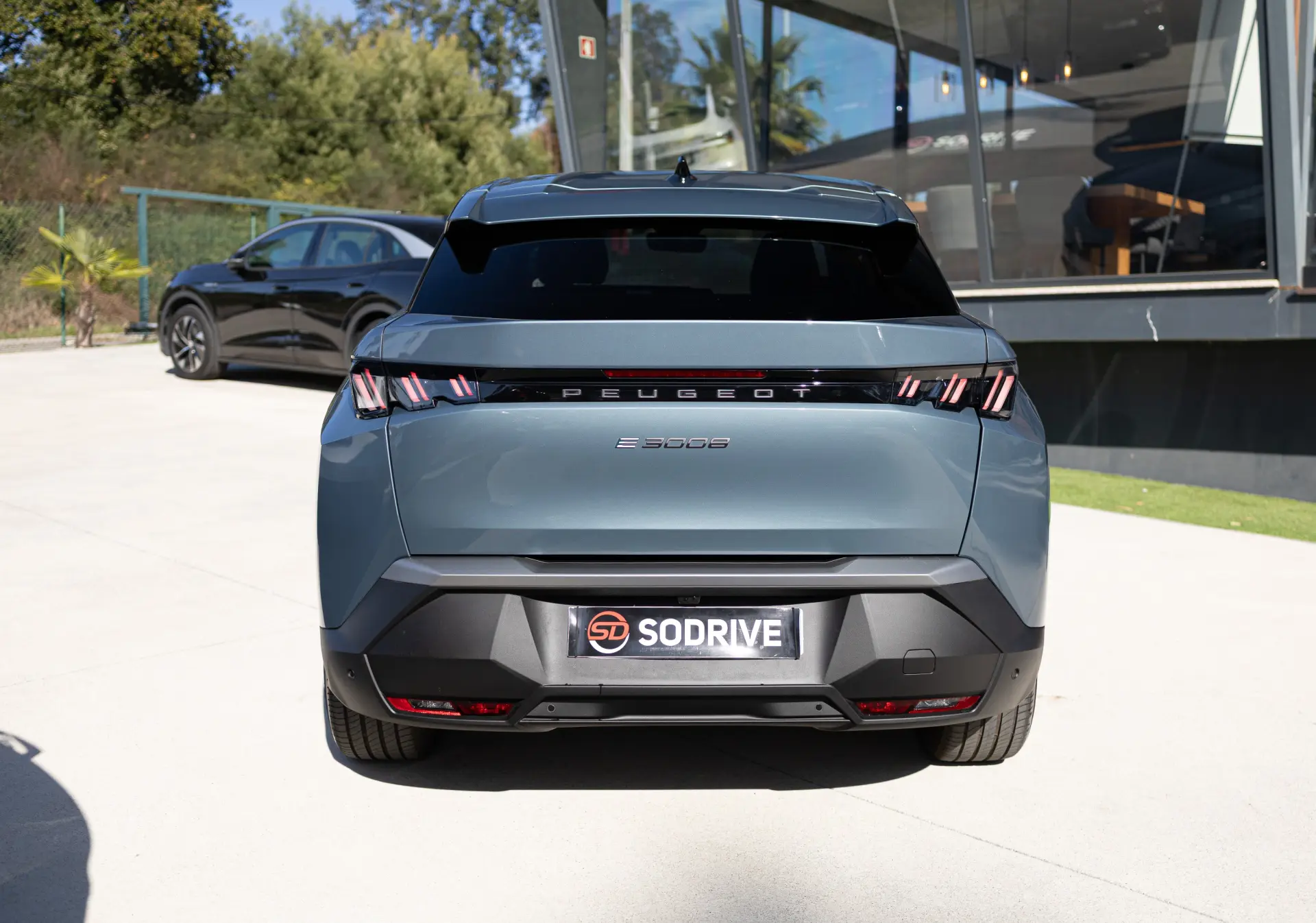 Peugeot E-3008 73 kWh Allure 46