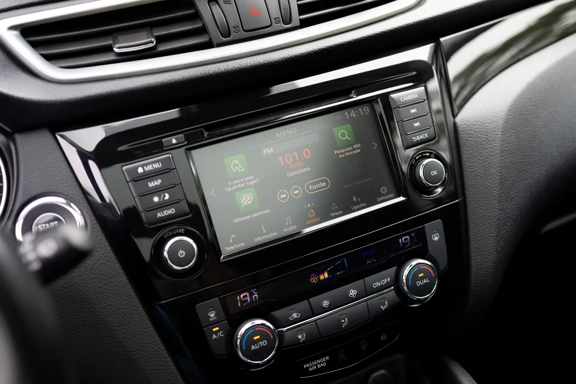 Nissan Qashqai 1.5 dCi N-Connecta DCT 27