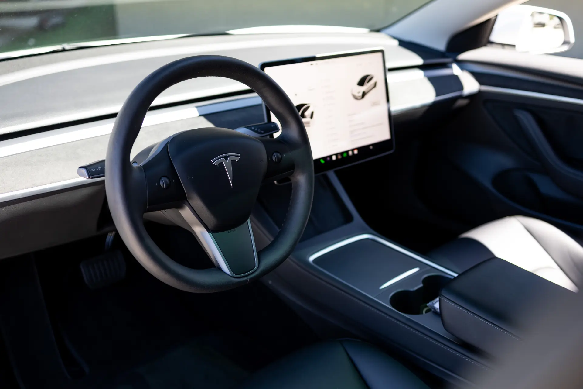 Tesla Model 3 Standard Range Plus RWD 9