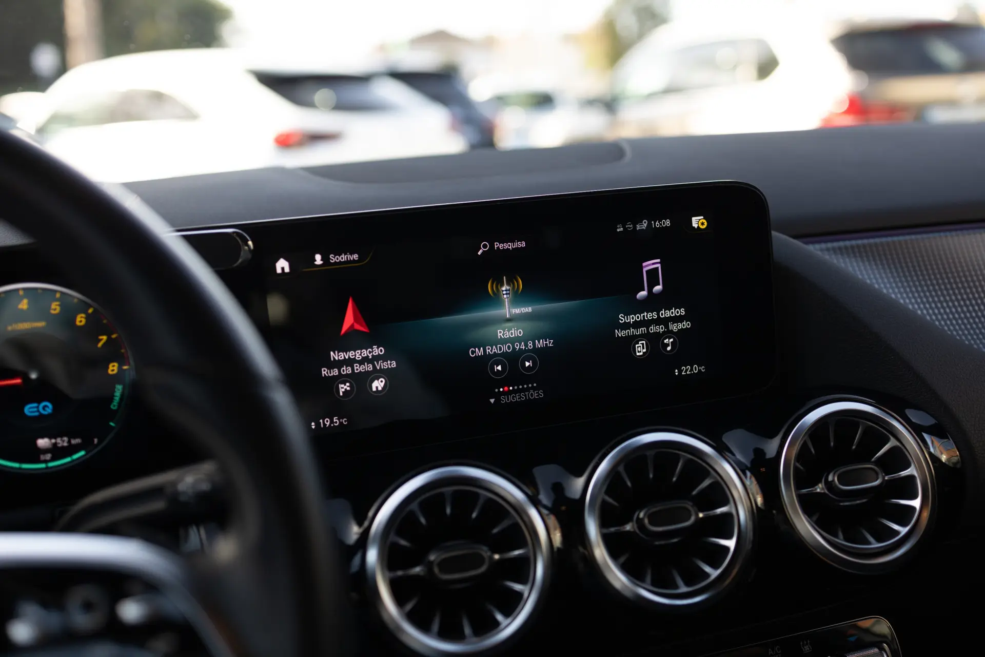 Mercedes-Benz GLA 250 e 8G-DCT Progressive 14