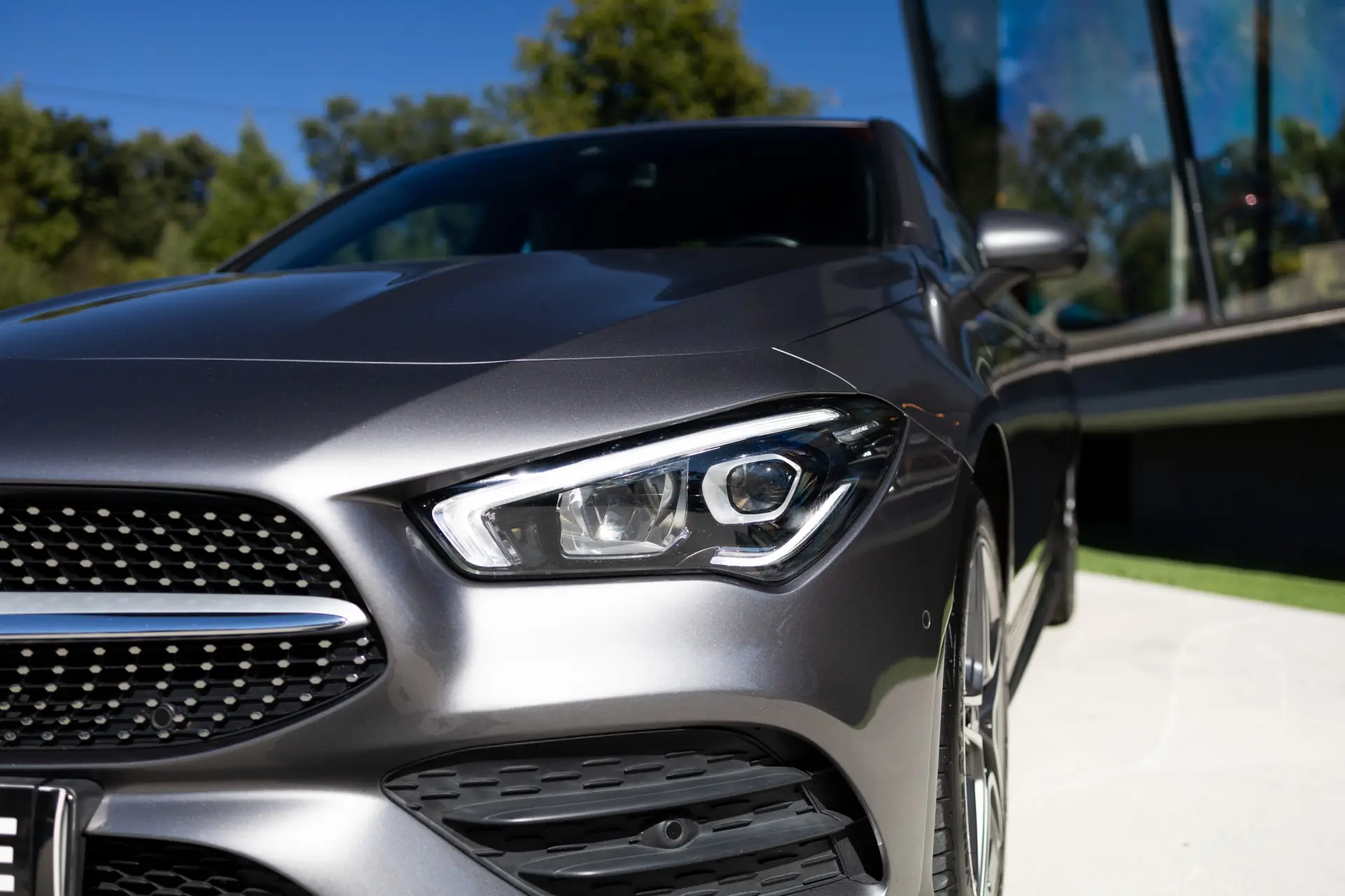 Mercedes-Benz CLA 250 e AMG Line 14