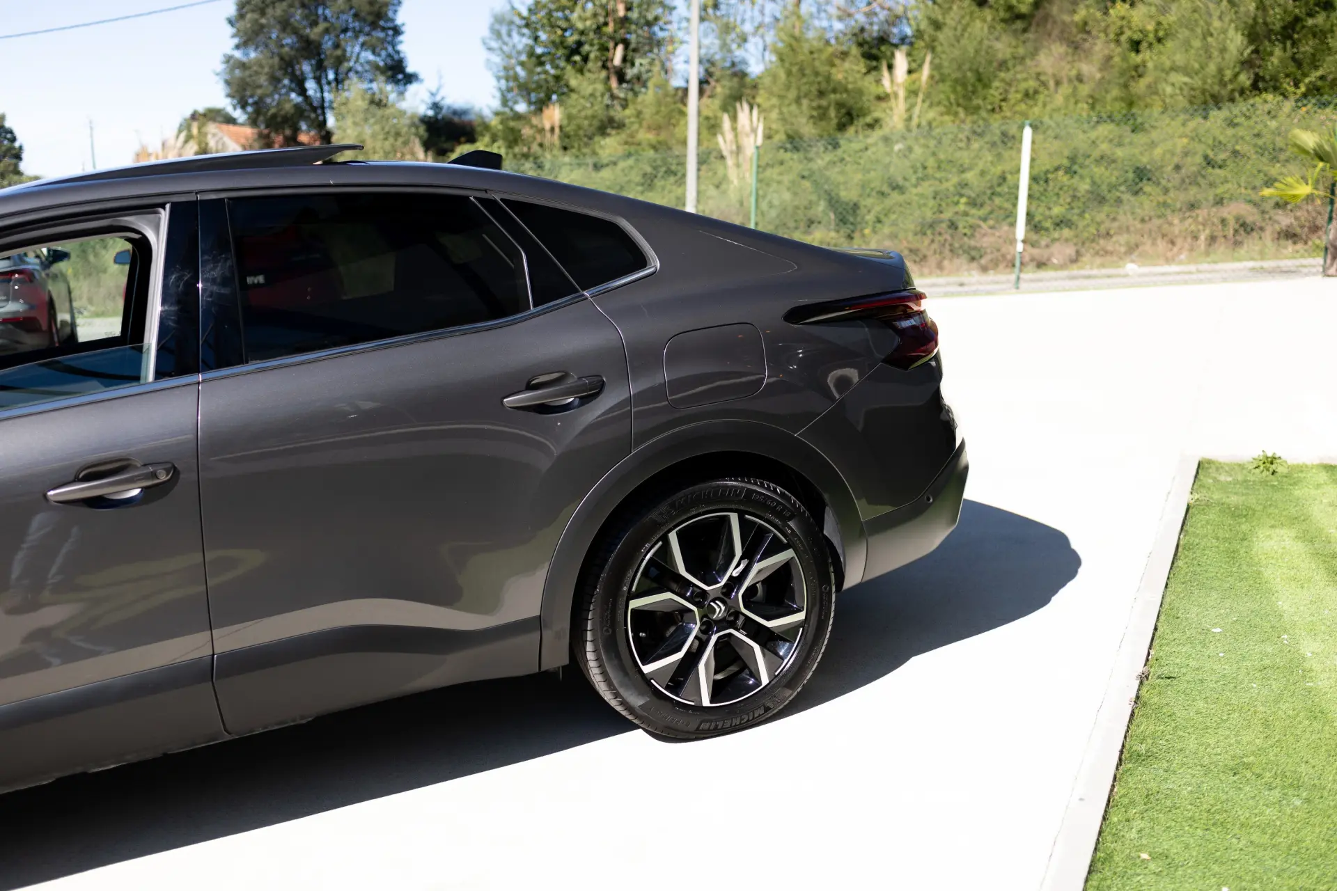 Citroen e-C4 X 50 kWh Shine 18
