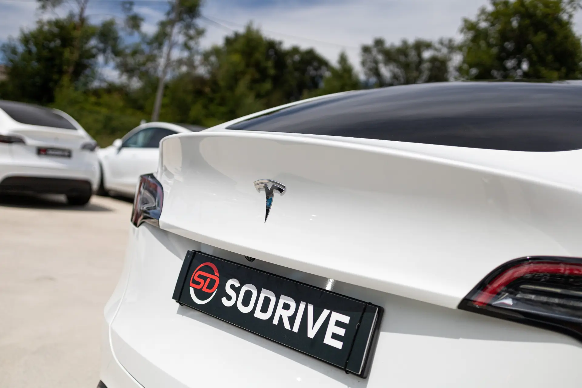 Tesla Model Y Long Range Tração Integral 20