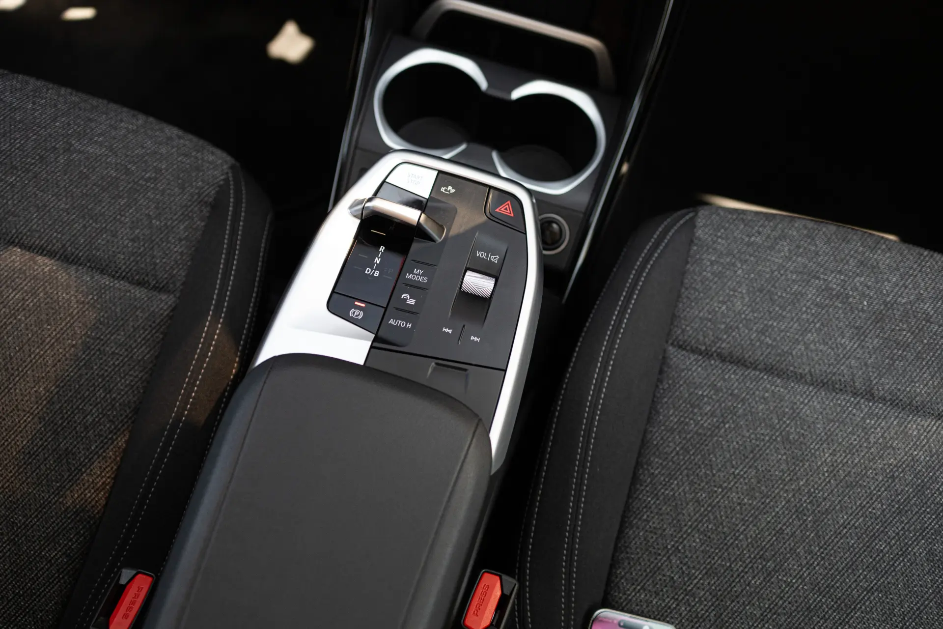 BMW iX1 xDrive30 xLine 38