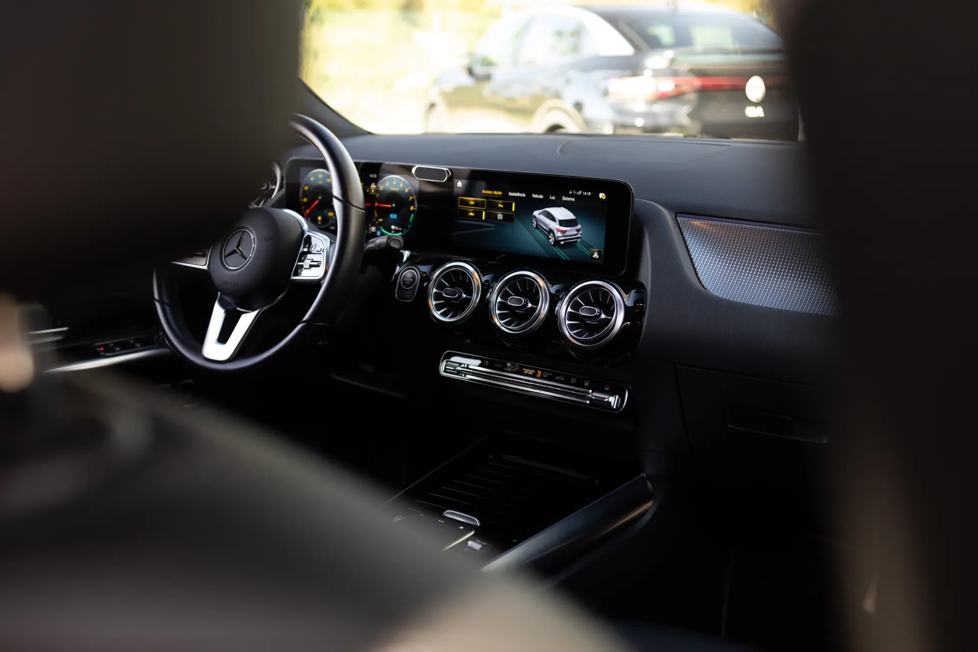 Mercedes-Benz GLA 250 e 8G-DCT Progressive 35