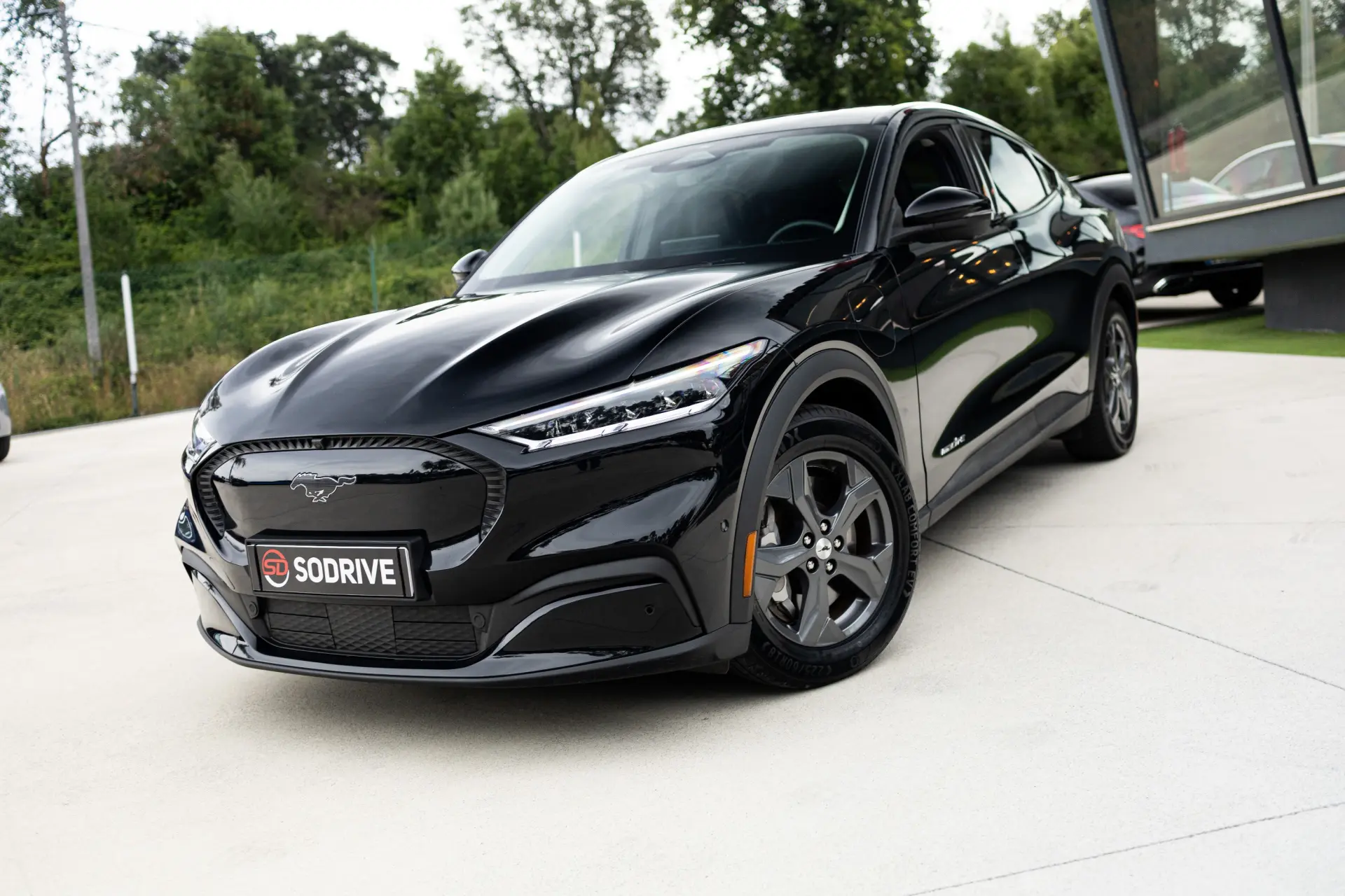 Ford Mustang Mach-E Standard Range 23