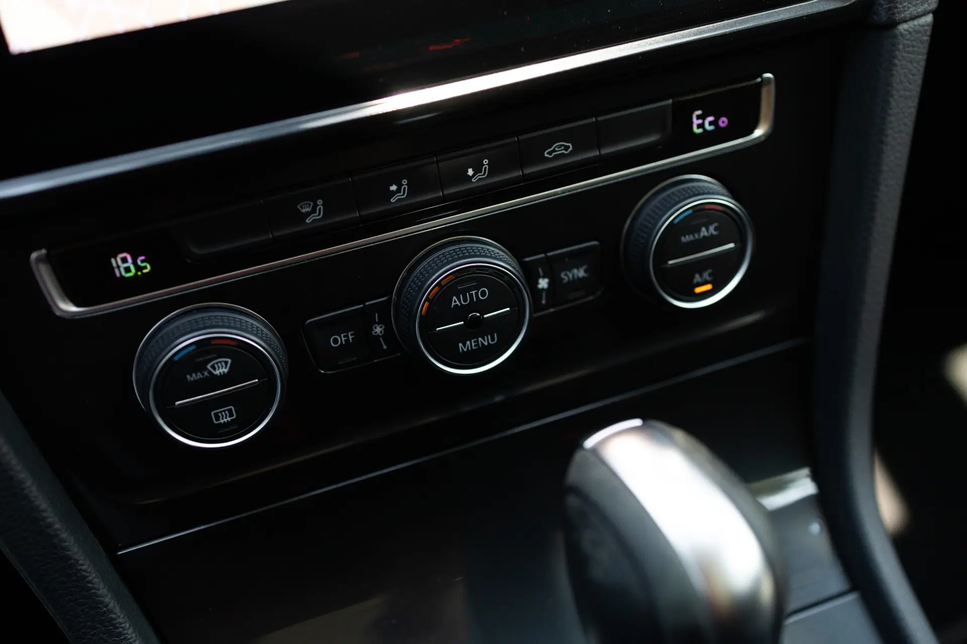 Volkswagen e-Golf Standard 21