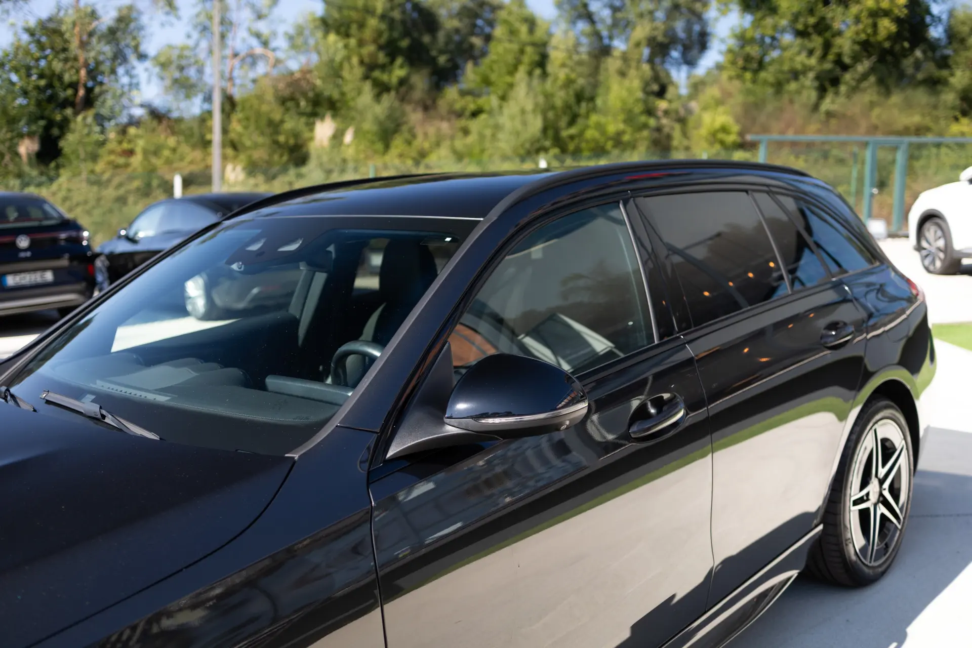 Mercedes-Benz C 300 e AMG Line 14