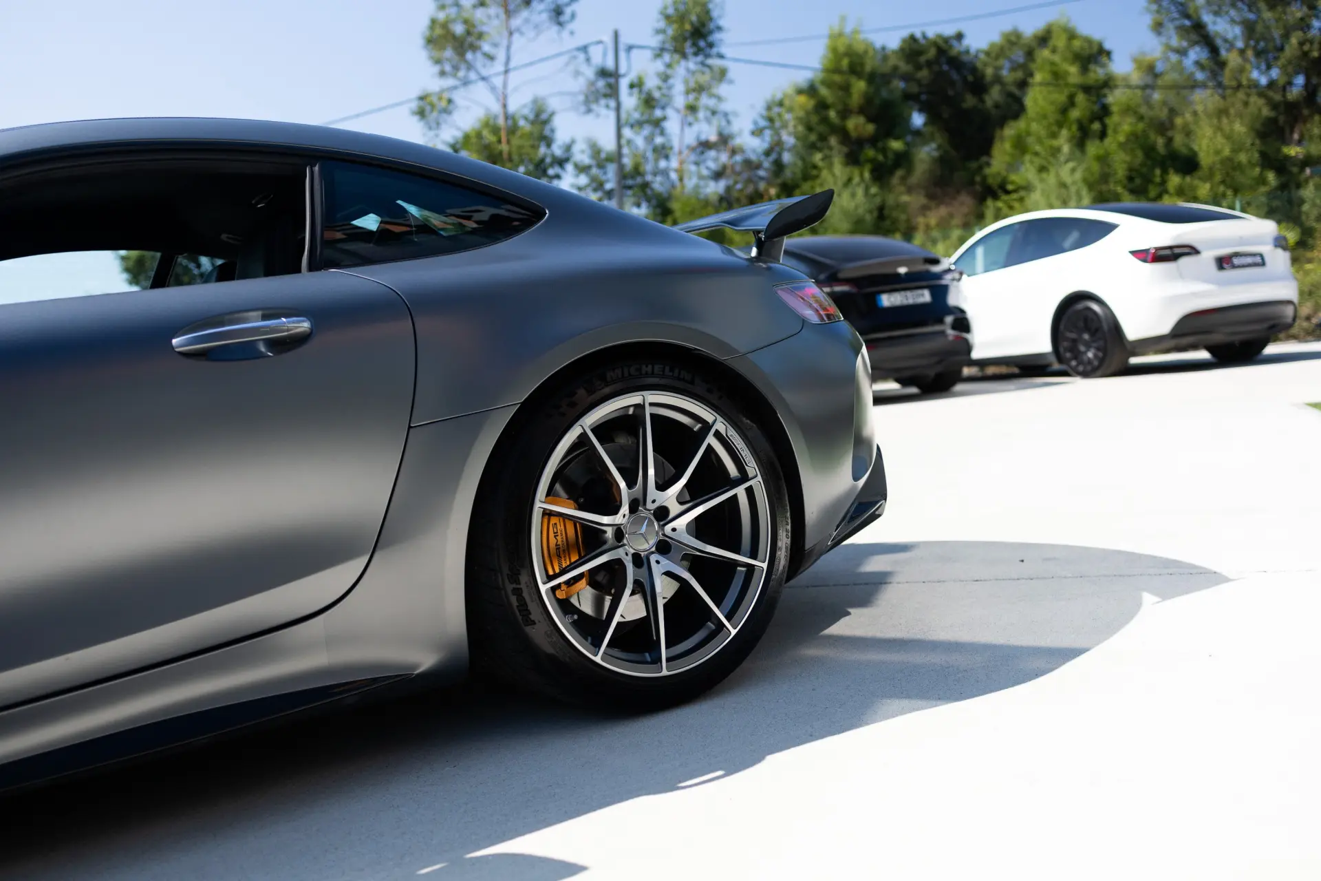 Mercedes-Benz AMG GT R 19
