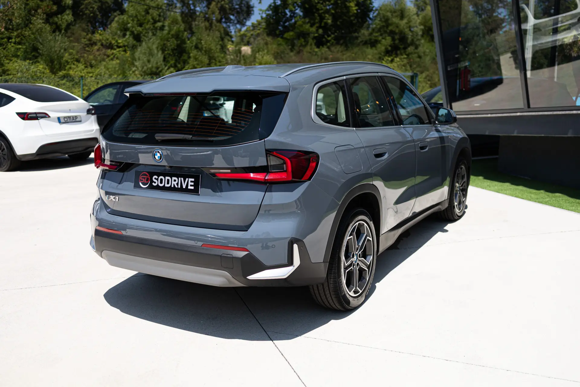 BMW iX1 xDrive30 xLine 5