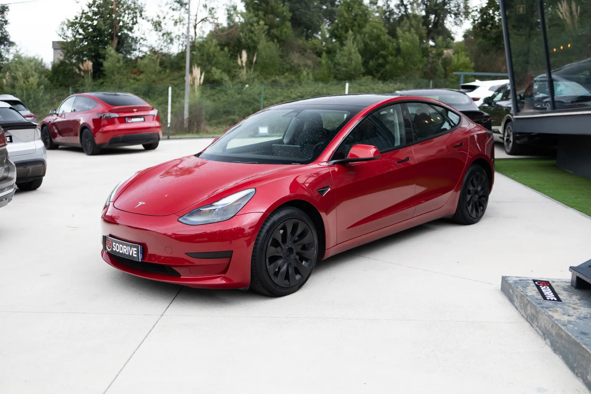 Tesla Model 3 Standard Range Plus RWD 4