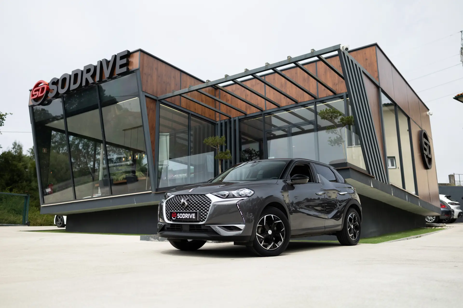 DS DS3 Crossback E-Tense Performance Line 1