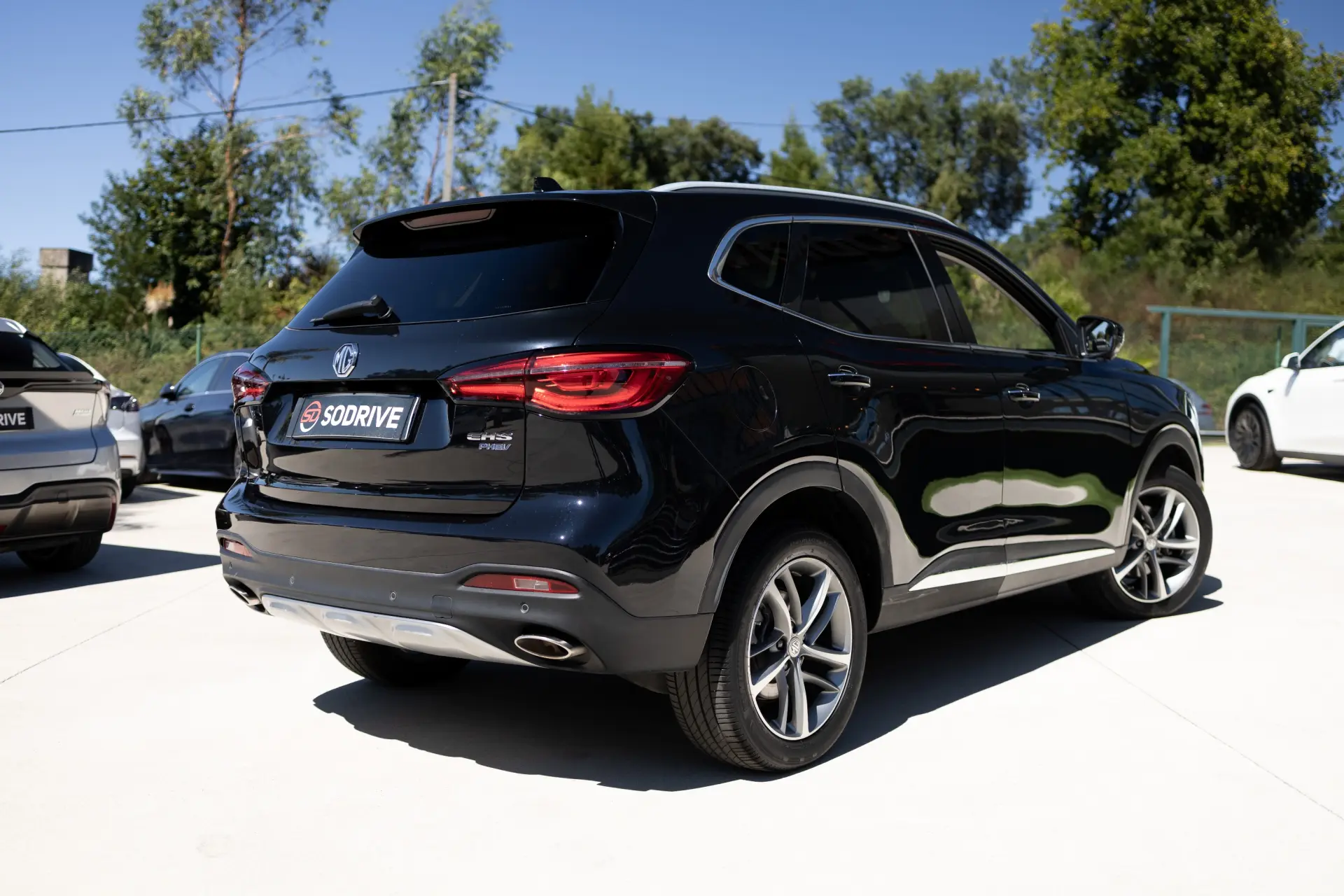 MG EHS 1.5T-GDI Luxury 13
