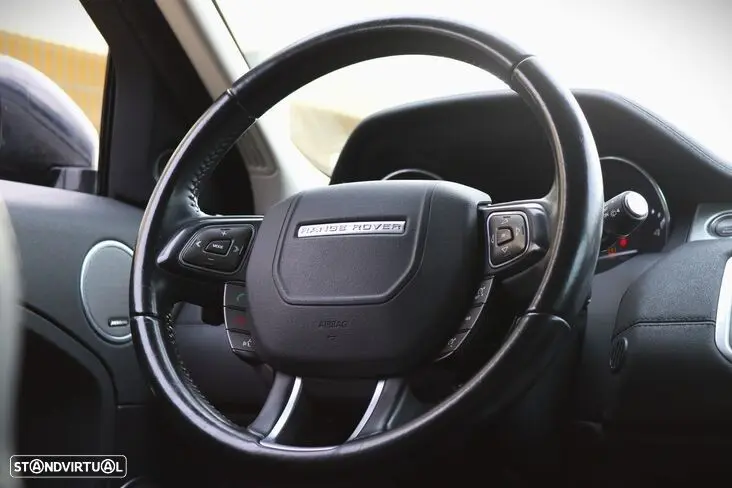 Land Rover Range Rover Evoque 2.2 SD4 Dynamic Auto 30