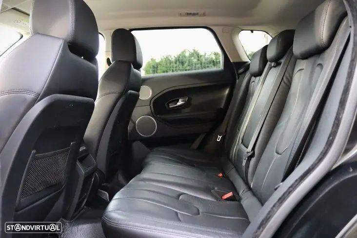 Land Rover Range Rover Evoque 2.2 SD4 Dynamic Auto 28