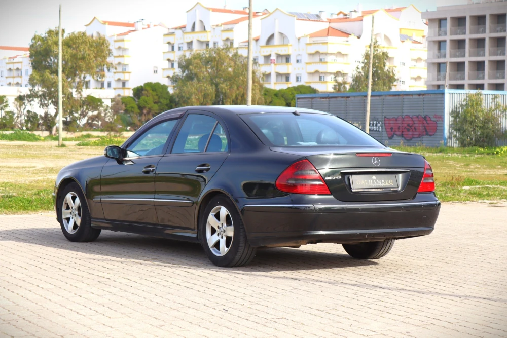 Mercedes-Benz E 220 CDI Avantgarde 11