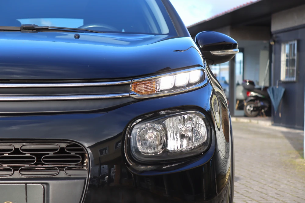 Citroën C3 1.2 PureTech Shine 7