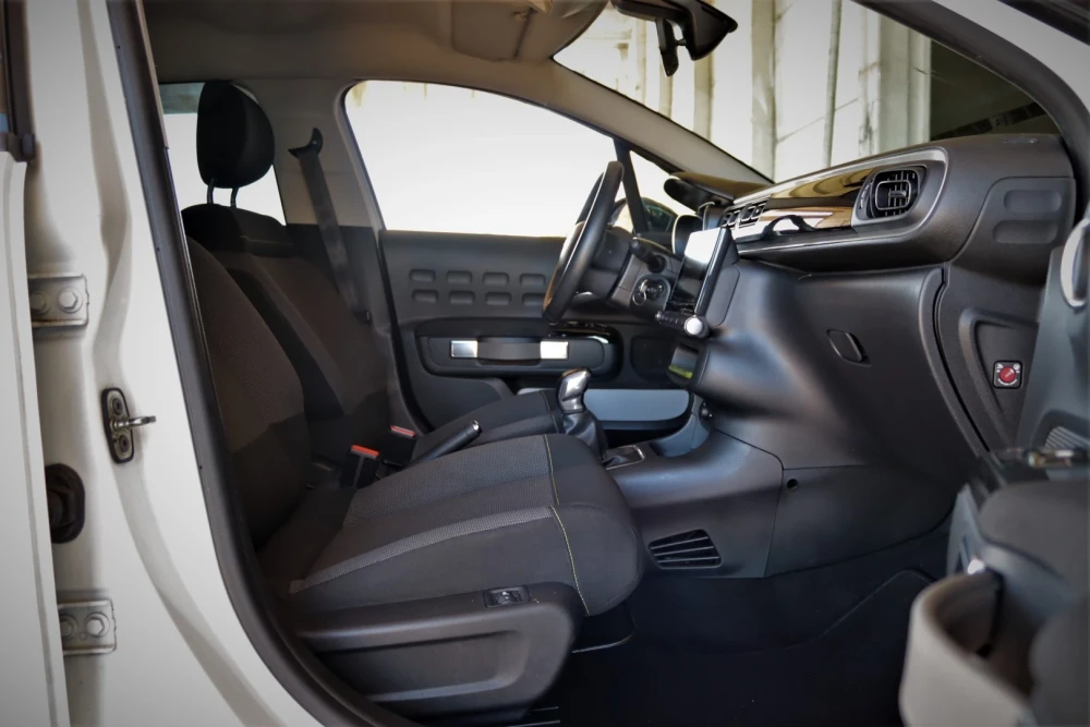 Citroën C3 1.2 PureTech Feel 8