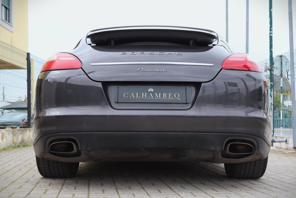 Porsche Panamera PDK 23