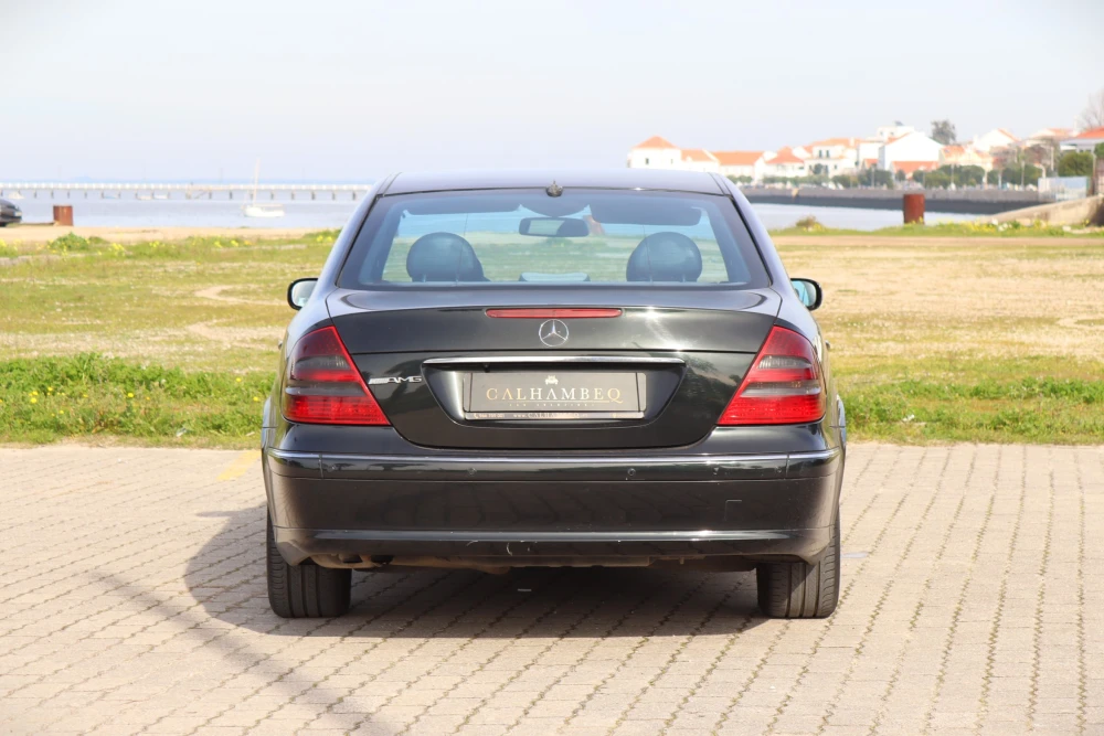 Mercedes-Benz E 220 CDI Avantgarde 10