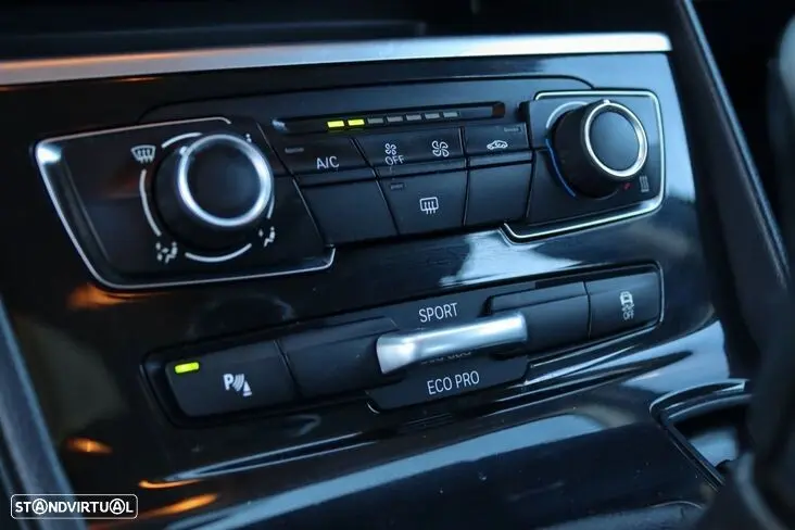 BMW 216 Active Tourer Active Tourer d Advantage 28