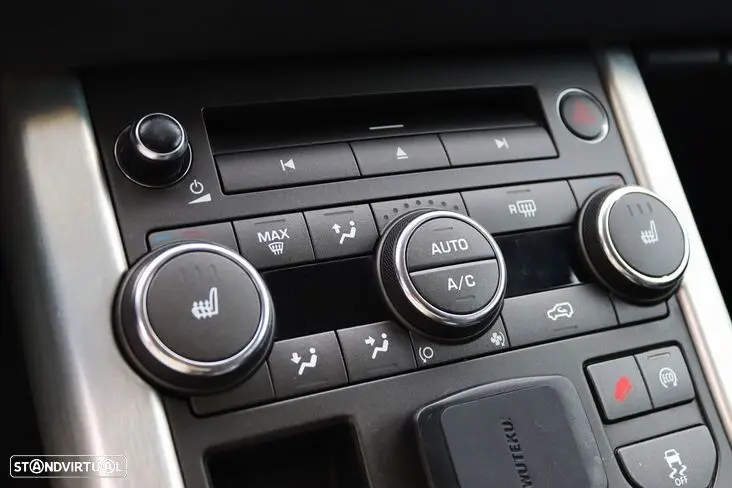 Land Rover Range Rover Evoque 2.2 SD4 Dynamic Auto 22