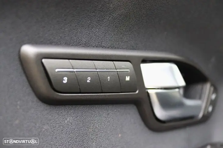 Land Rover Range Rover Evoque 2.2 SD4 Dynamic Auto 6