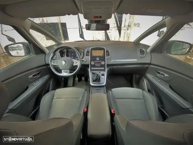 Renault Grand Scénic 1.5 dCi Dynamique S 7L 3
