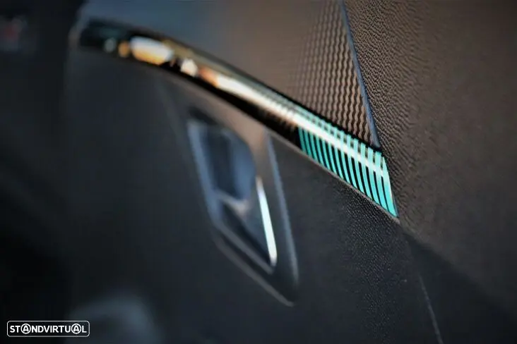 Peugeot 208 1.2 PureTech Allure EAT8 17