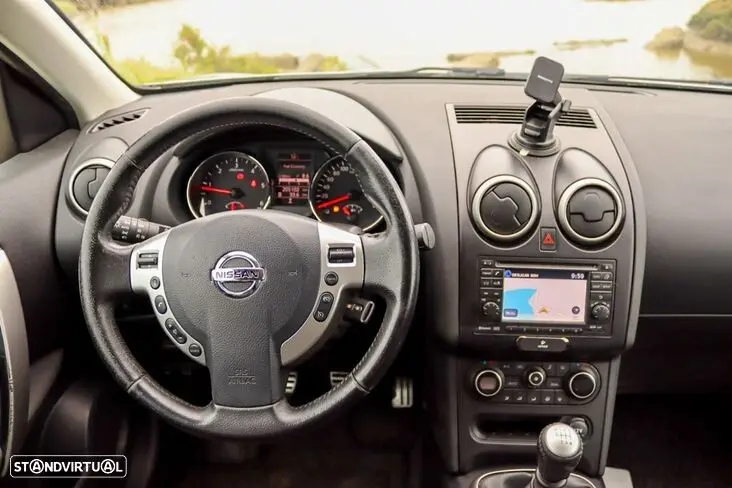 Nissan Qashqai 1.5 dCi Acenta 129g 17