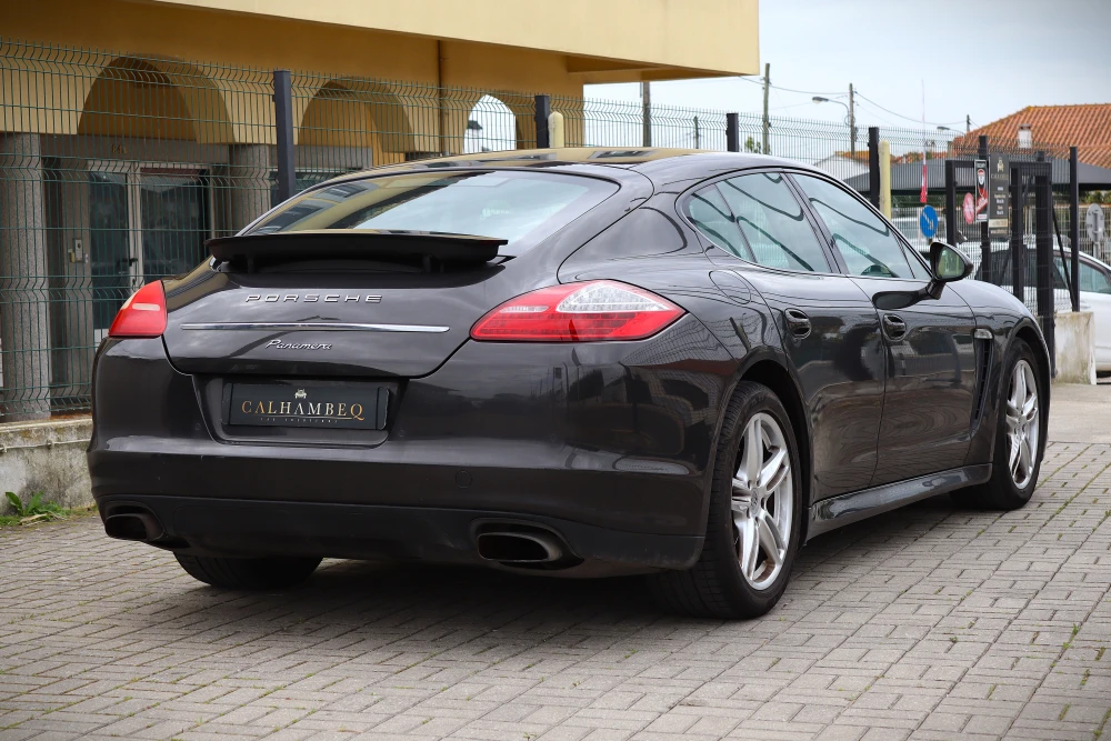 Porsche Panamera PDK 3