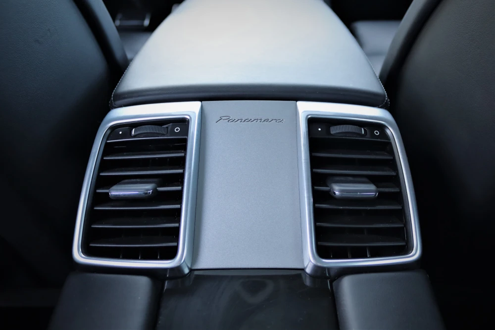 Porsche Panamera PDK 9