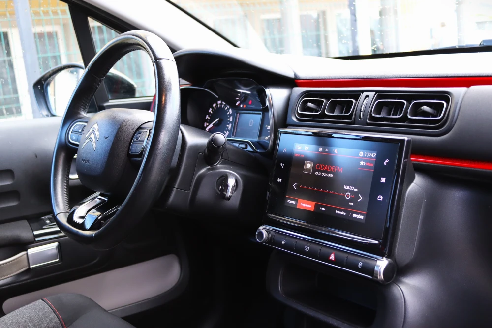 Citroën C3 1.2 PureTech Shine 22