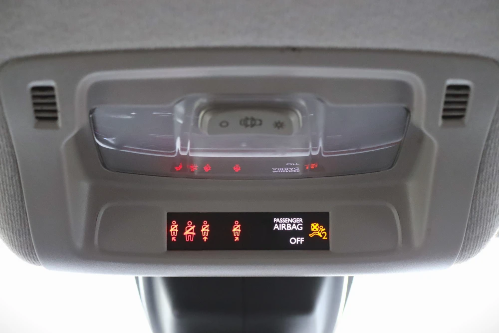 Citroën C3 1.2 PureTech Shine 17