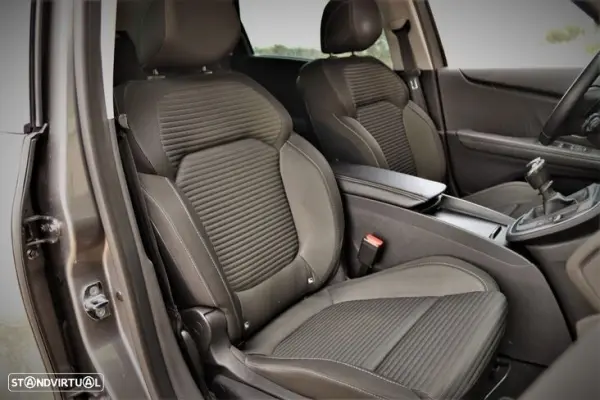 Renault Grand Scénic 1.5 dCi Dynamique S 7L 17